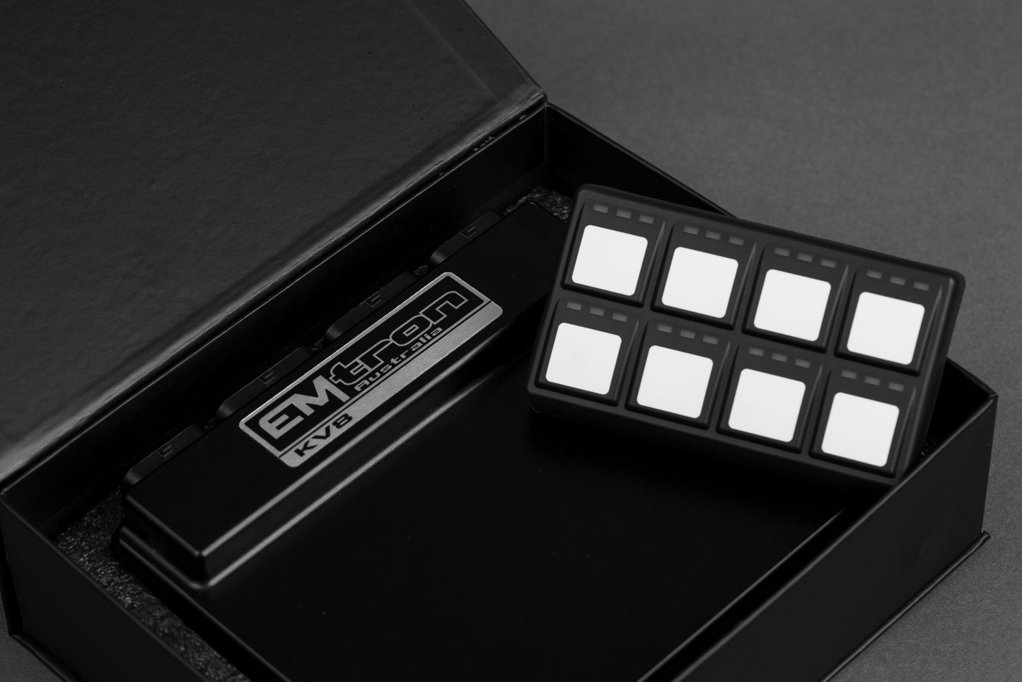 Emtron KV8 and 8 Button Keypad